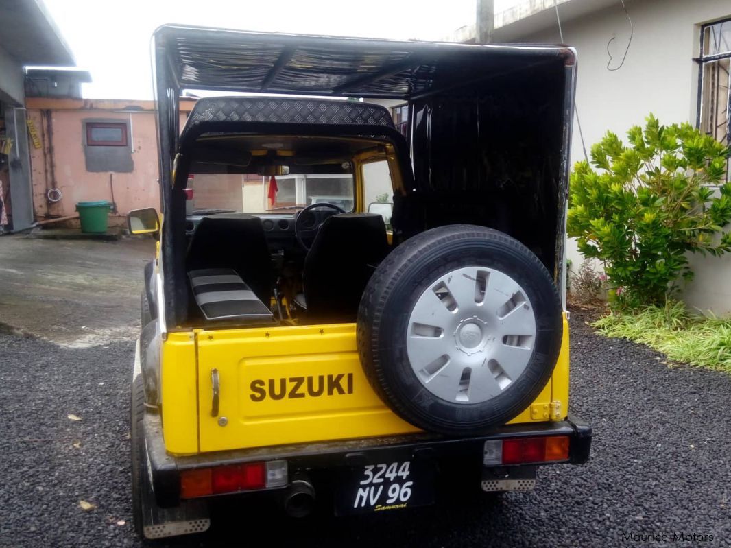 Suzuki Samurai in Mauritius