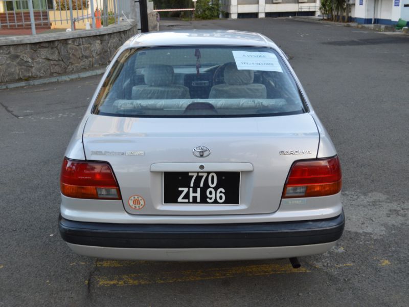 Toyota Corolla EE-111 in Mauritius