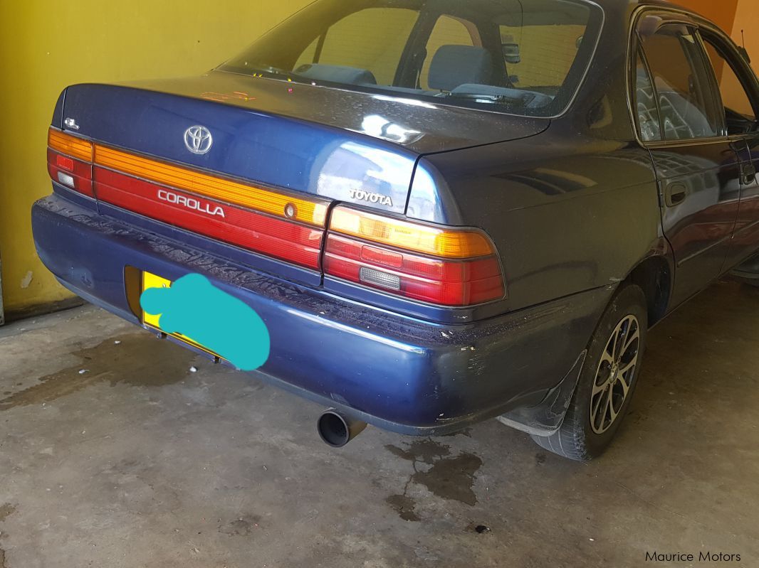 Toyota Corolla ee 101 in Mauritius