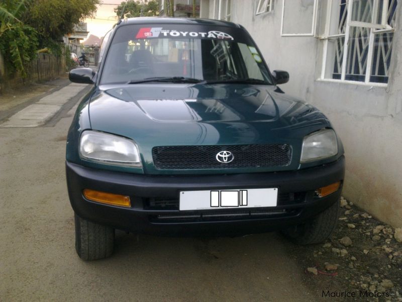 Used Toyota RAV4 4 doors 1996 RAV4 4 doors for sale QuatreBornes Toyota RAV4 4 doors sales