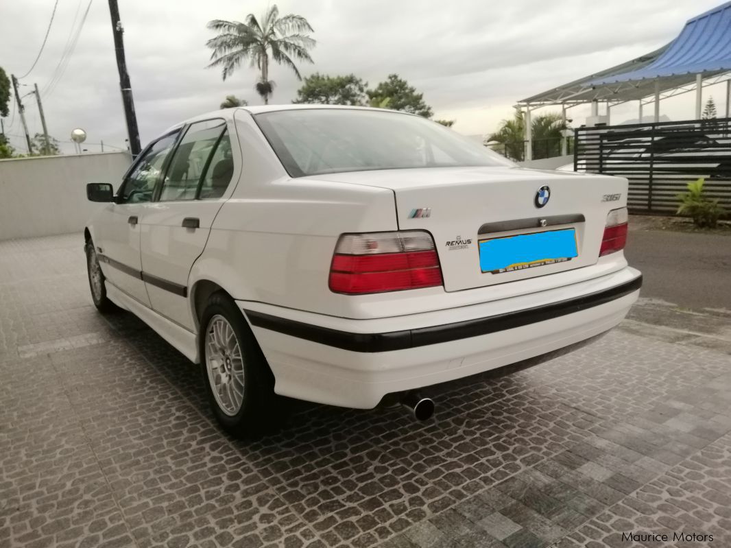 BMW 316i in Mauritius