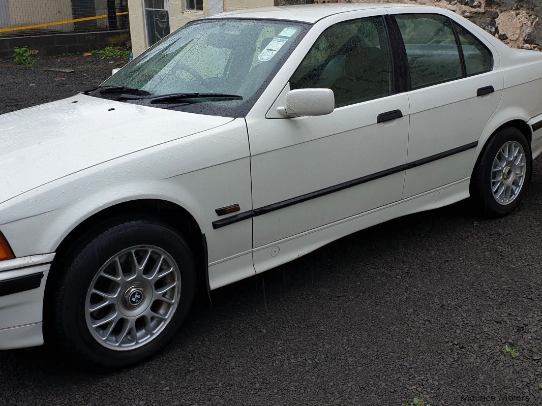 BMW 318i in Mauritius