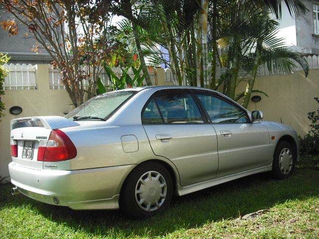 Mitsubishi Lancer -MX in Mauritius