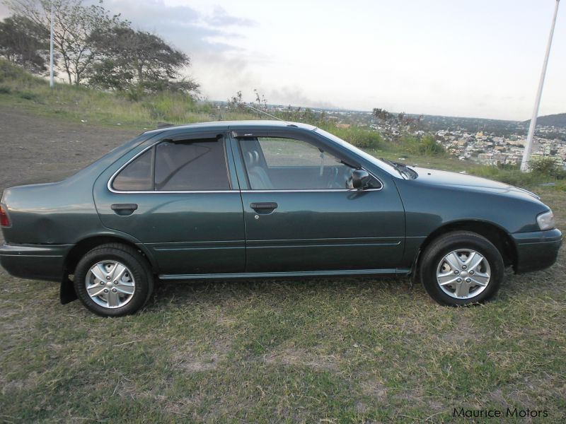 Nissan Sunny in Mauritius