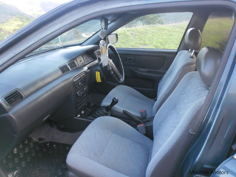 Nissan Sunny in Mauritius