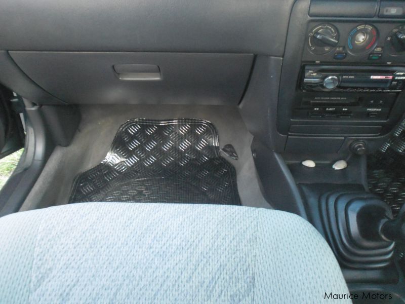 Nissan Sunny in Mauritius