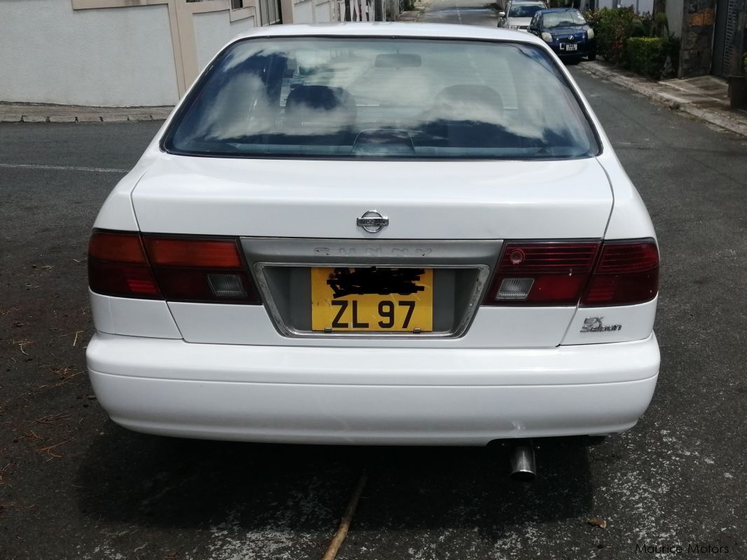 Nissan sunny in Mauritius