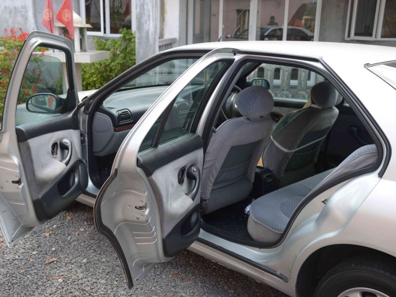 Peugeot 406 ST in Mauritius