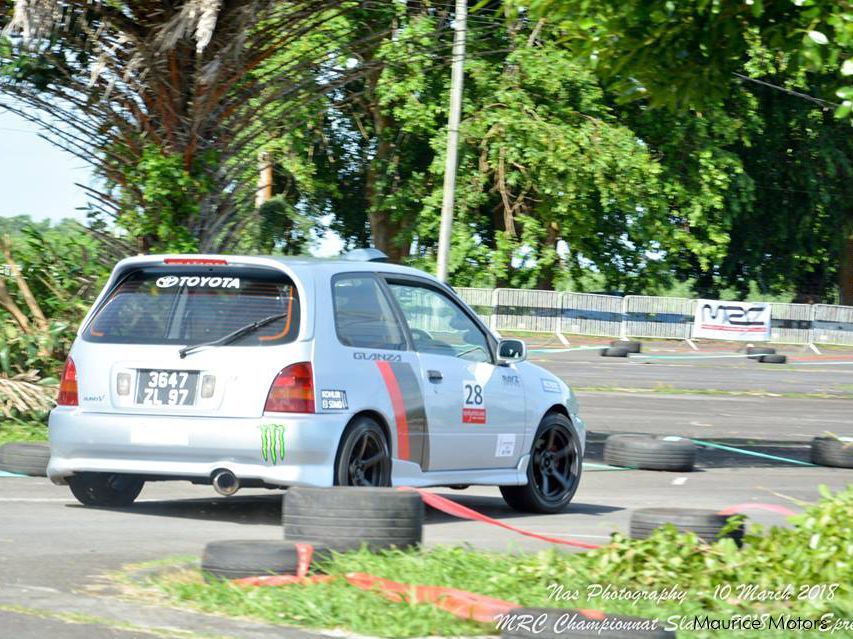 Toyota Glanza V in Mauritius