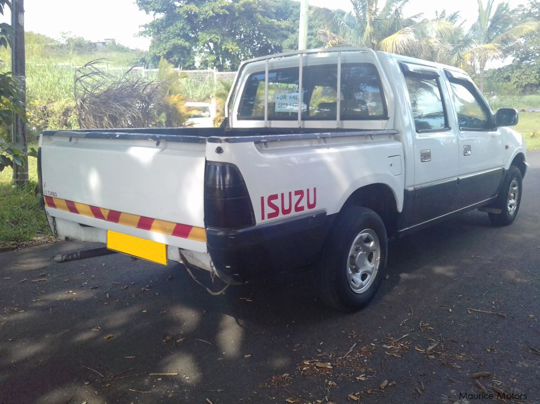 Isuzu LS 4x2 (Japan) in Mauritius