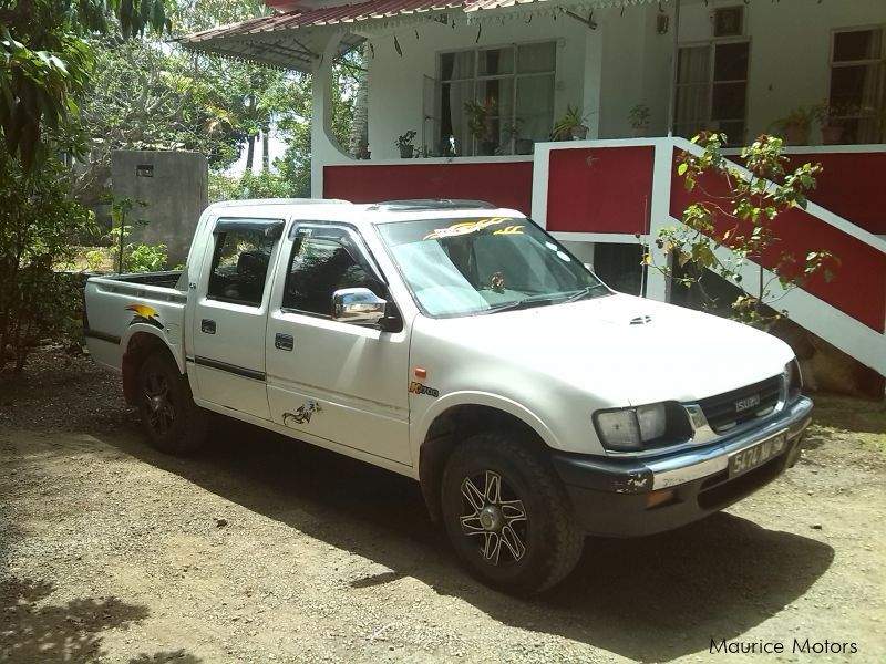 Used Isuzu LS 4x4 japan 1998 LS 4x4 japan for sale poste de flacq