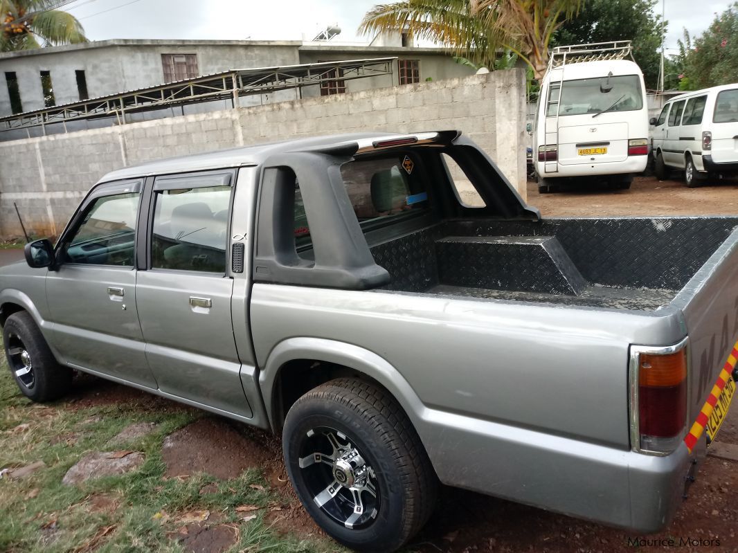 Mazda B 2500 in Mauritius