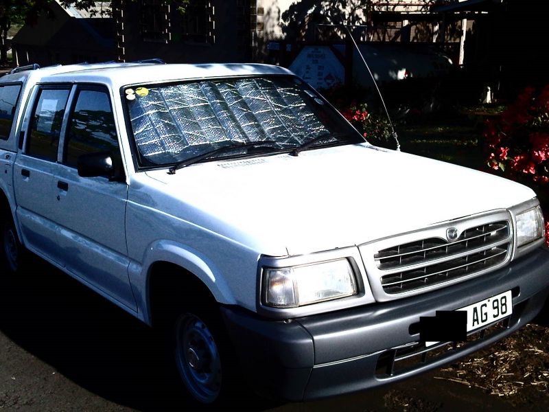 Mazda B2500 Japan in Mauritius