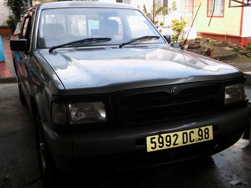 Mazda B2500 in Mauritius