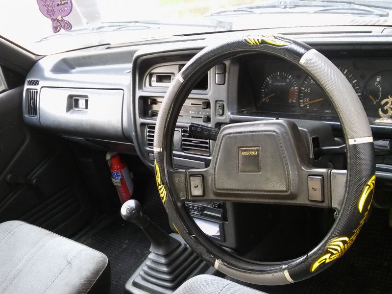 Mazda B2500 in Mauritius