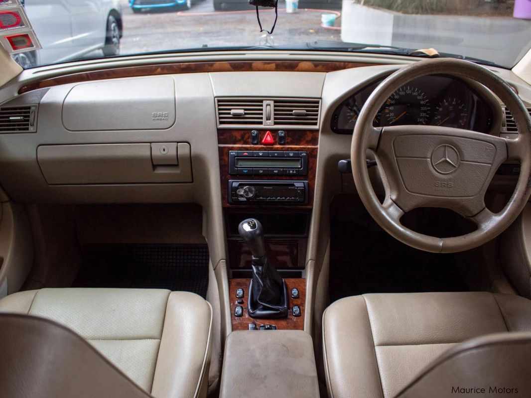 Mercedes-Benz C180 in Mauritius