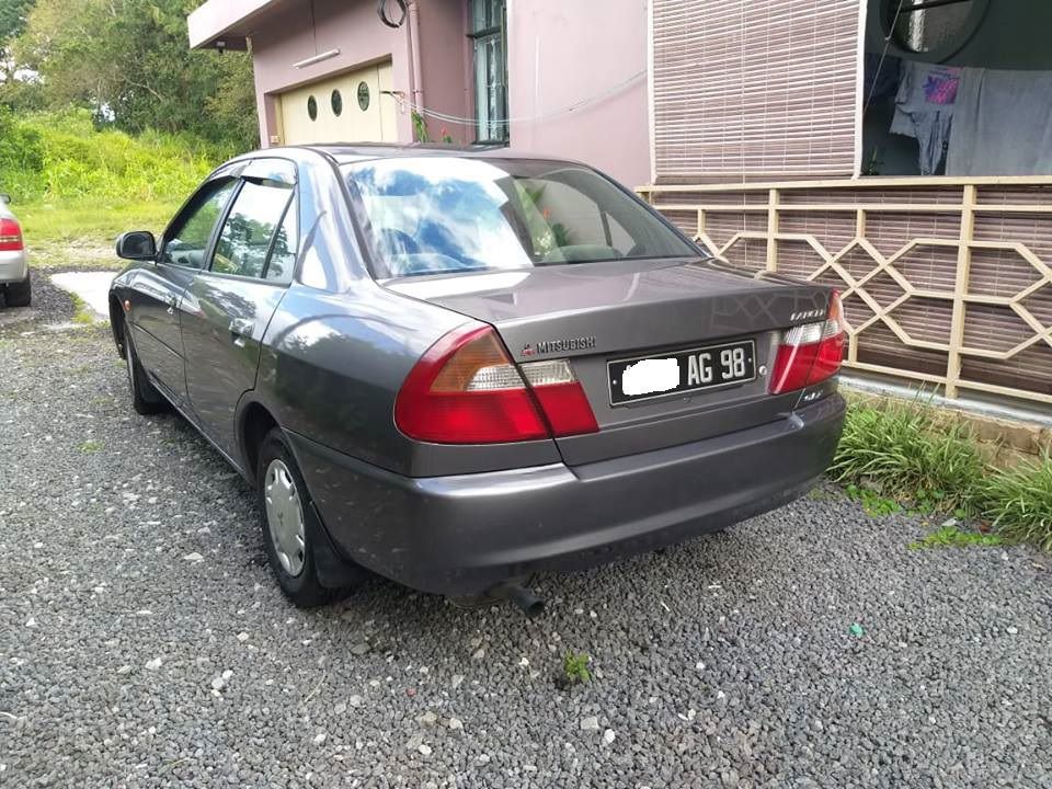 Mitsubishi LANCER 1.3 GL in Mauritius