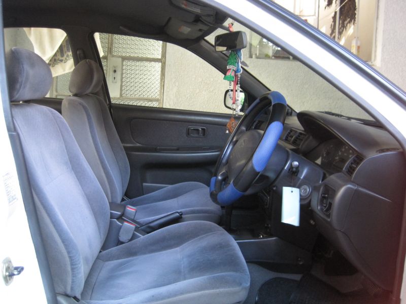 Nissan B14 in Mauritius
