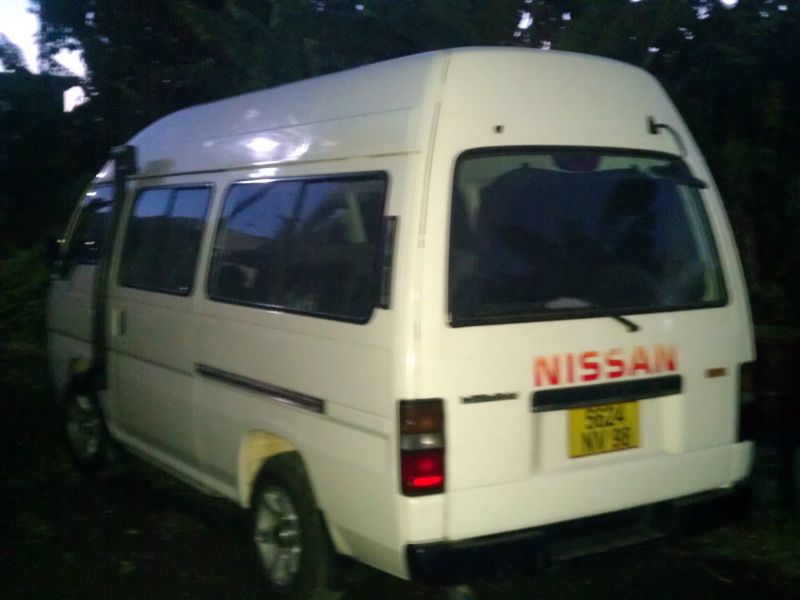 Nissan urvan e24 in Mauritius