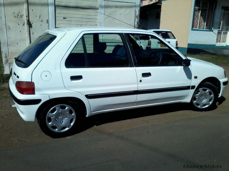 Used Peugeot 106  1998 106 for sale  rose hill Peugeot 