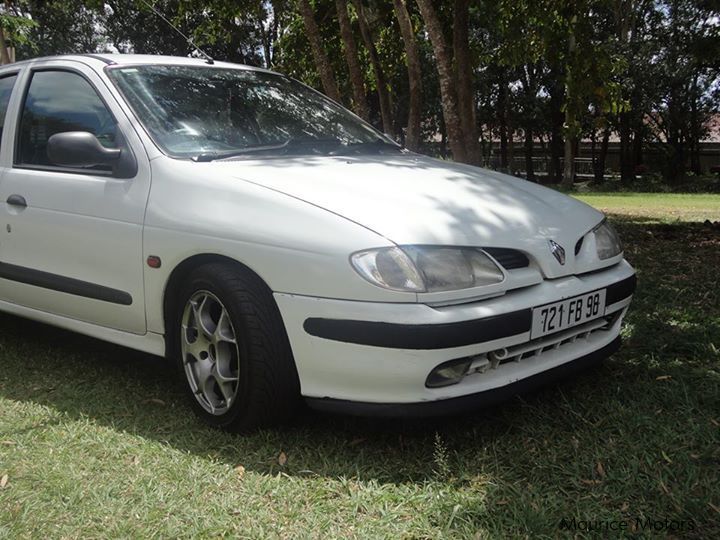 Renault megane classic in Mauritius