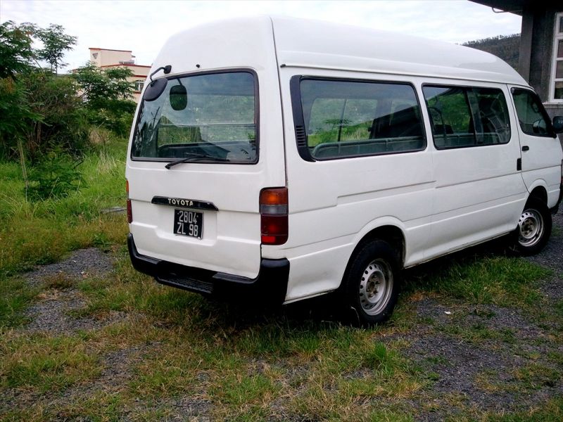 Toyota hiace старый