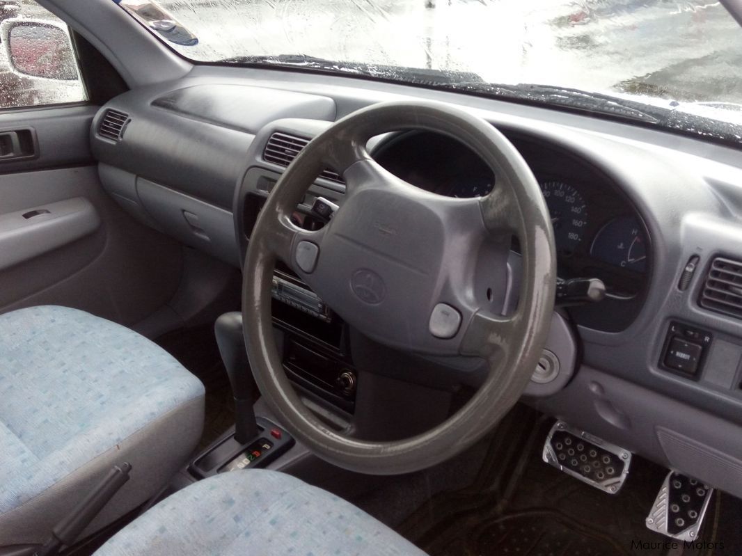 Toyota Starlet Reflet in Mauritius