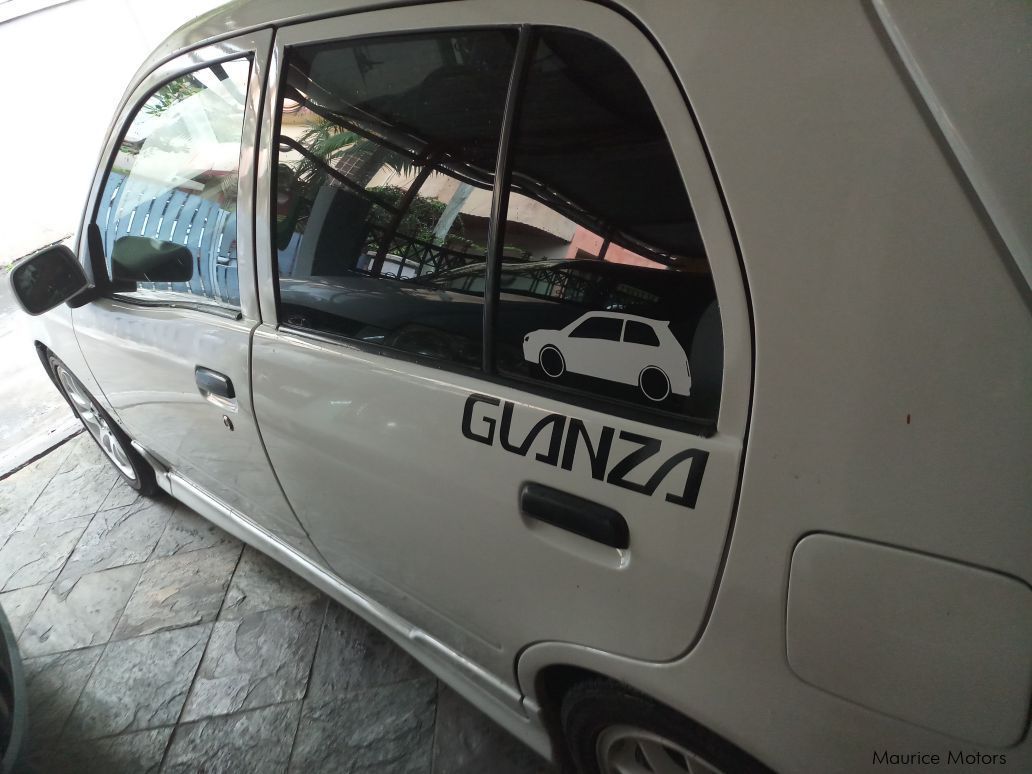Toyota Startlet Glanza in Mauritius