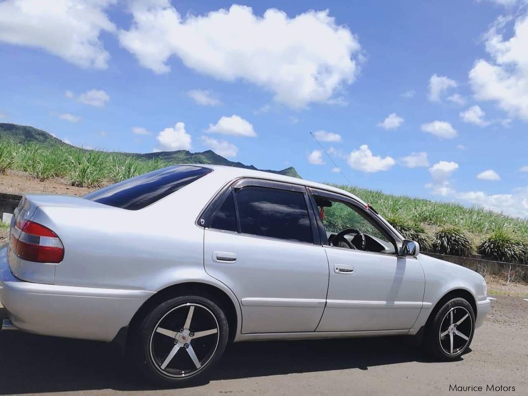 Toyota ee111 in Mauritius