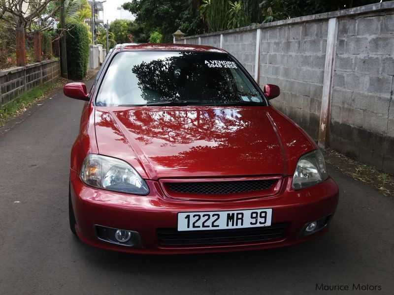 Honda Civic EK3 in Mauritius