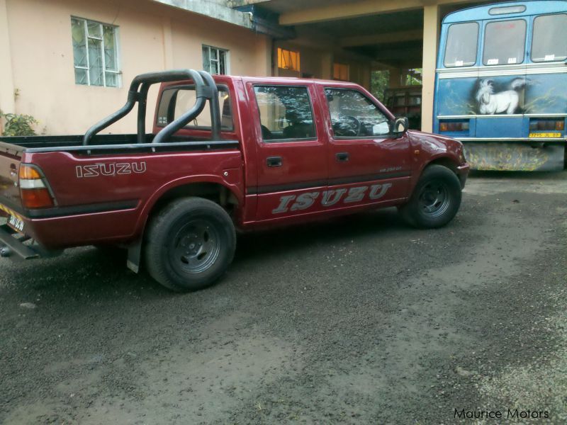 Used Isuzu kb250 1999 kb250 for sale campthorel Isuzu kb250 sales