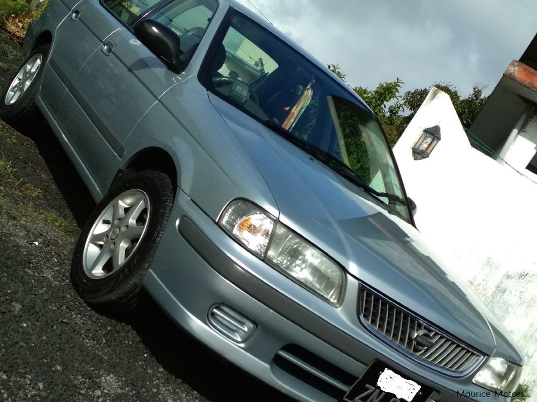 Nissan B15 in Mauritius