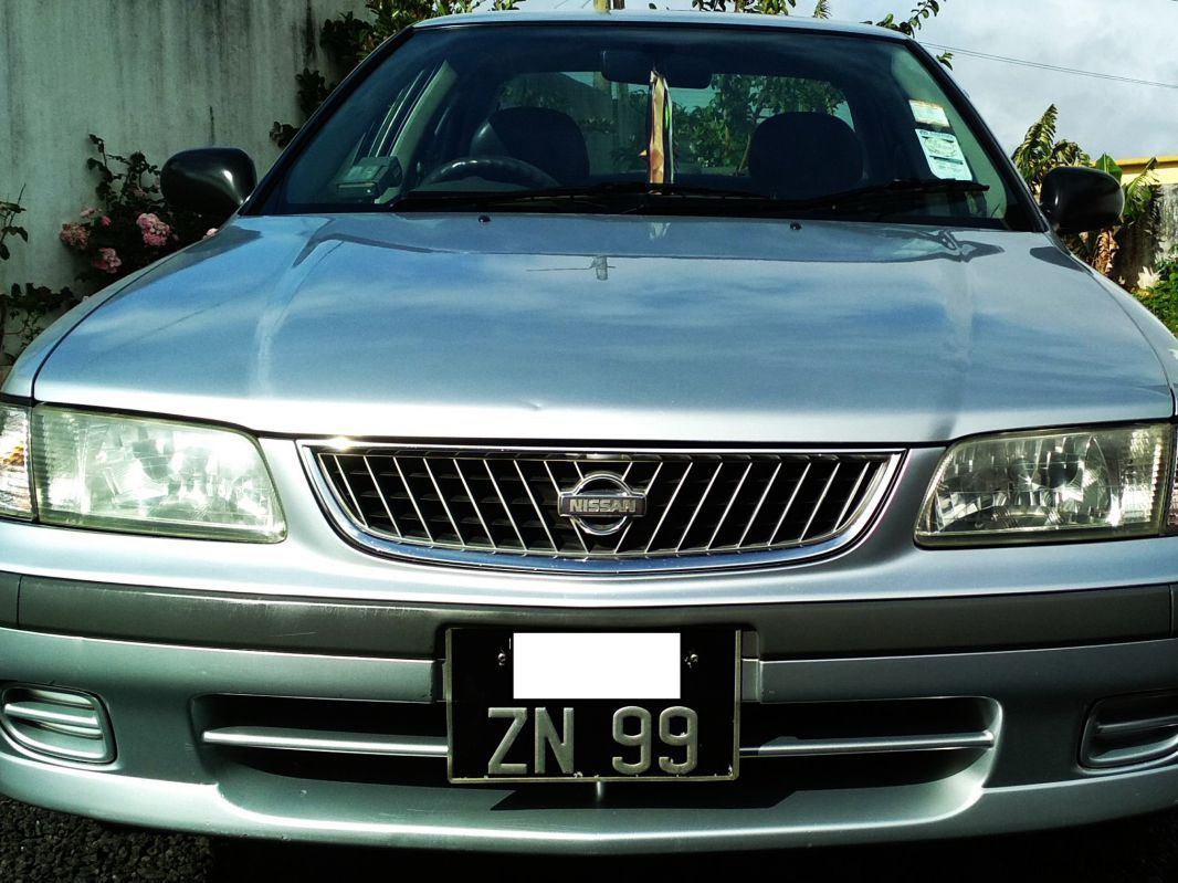 Nissan B15 in Mauritius