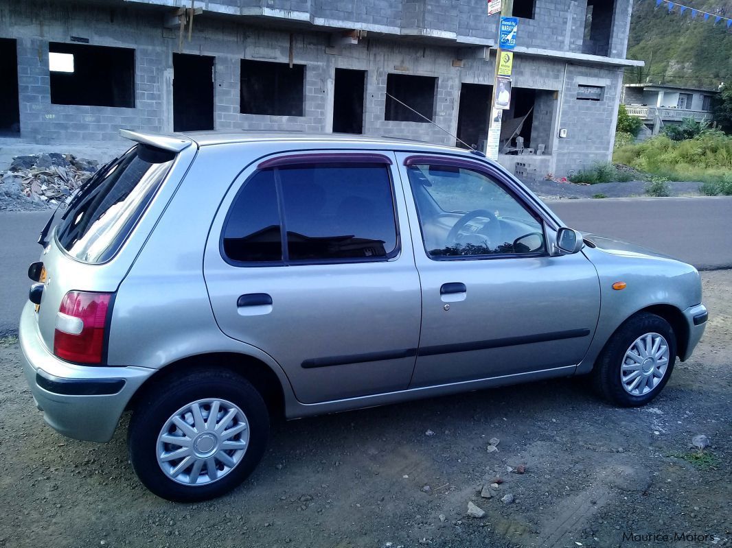 Nissan March K11 in Mauritius