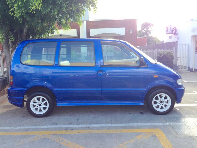 Nissan Serena in Mauritius