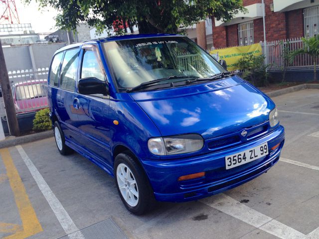 Nissan Serena in Mauritius