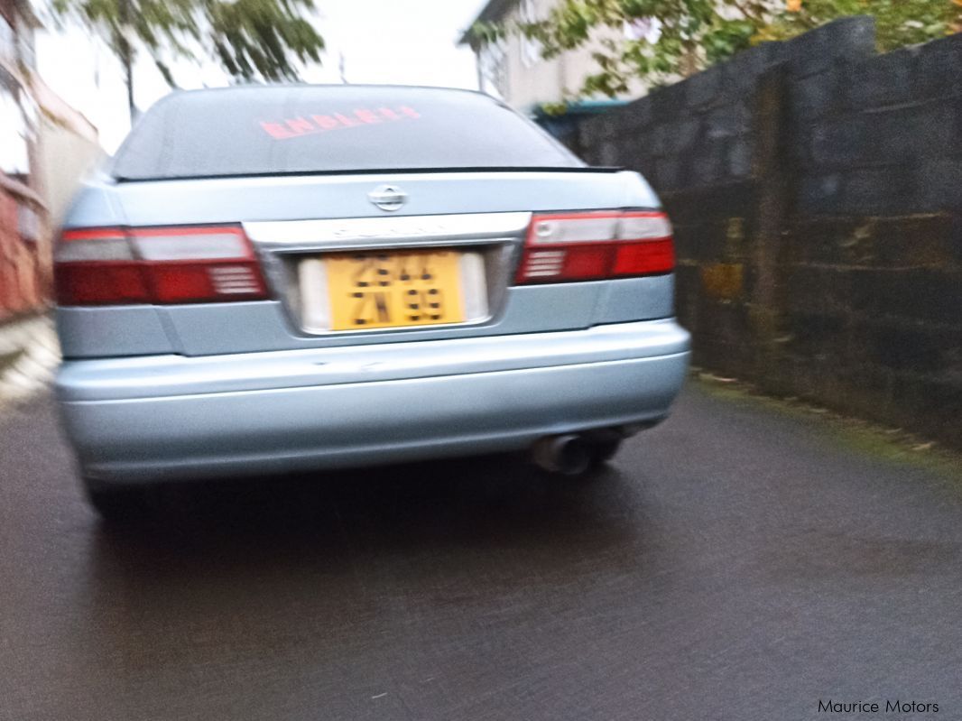 Nissan Sunny B14 in Mauritius