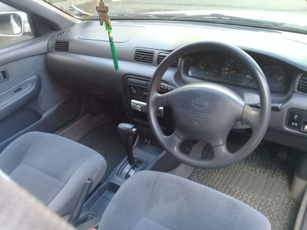 Nissan Sunny B14 in Mauritius