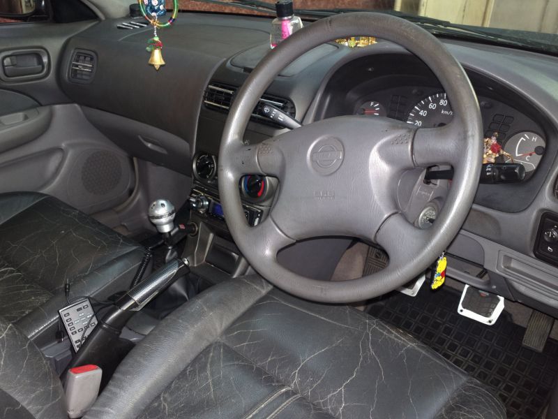 Nissan Sunny FB15 in Mauritius