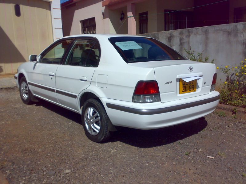 Toyota corsa 1999