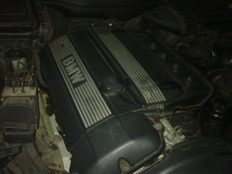 BMW E39 528i in Mauritius