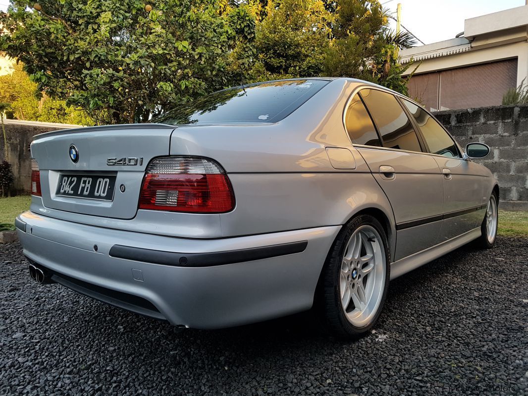 BMW E39 540i in Mauritius