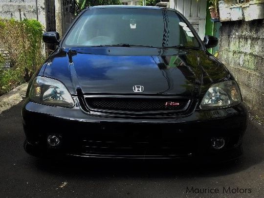 Honda CIVIC VI-RS in Mauritius