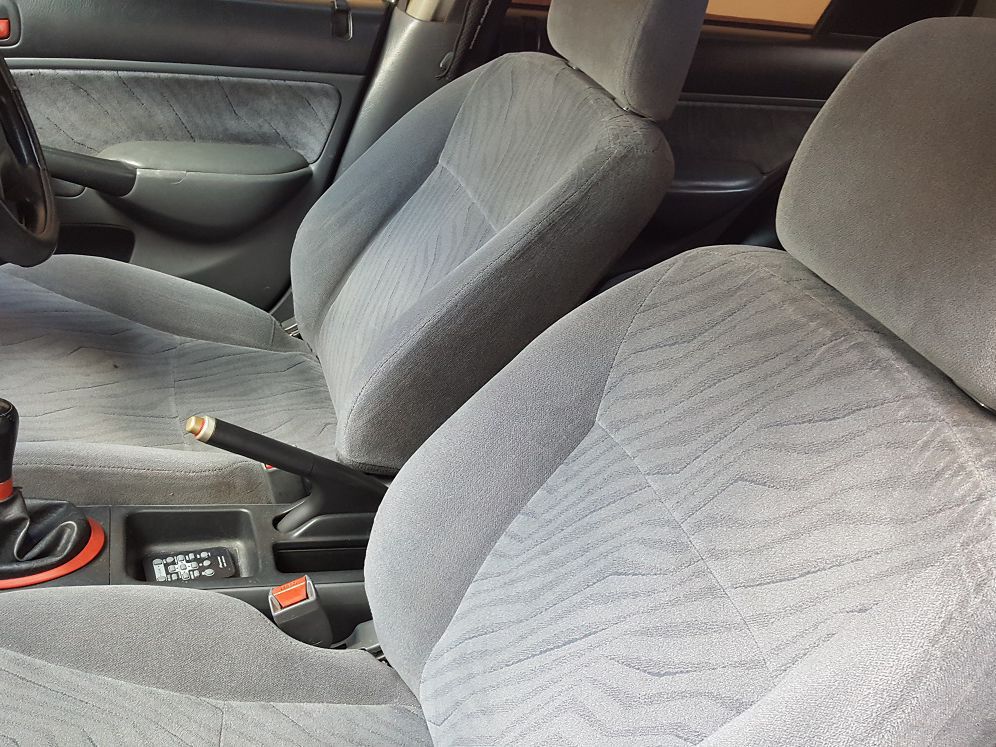 Honda Civic Es8 in Mauritius