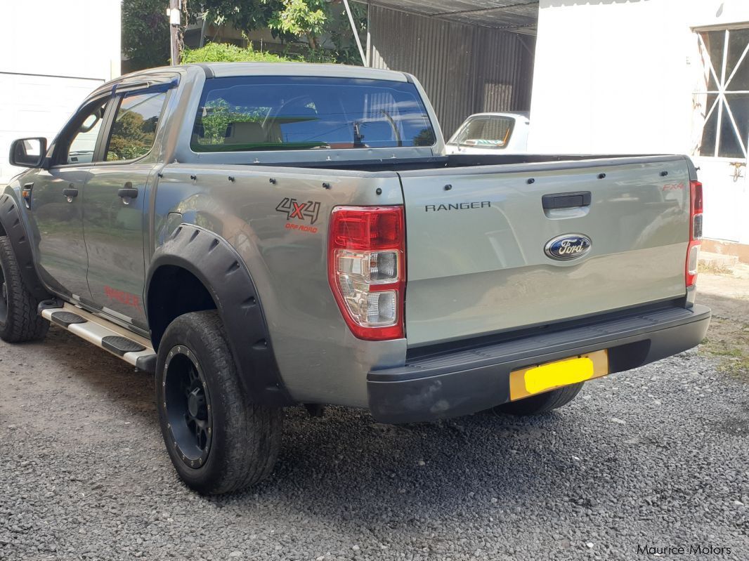 Isuzu KB 280 in Mauritius