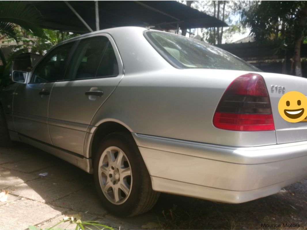 Mercedes-Benz C180, W202 in Mauritius