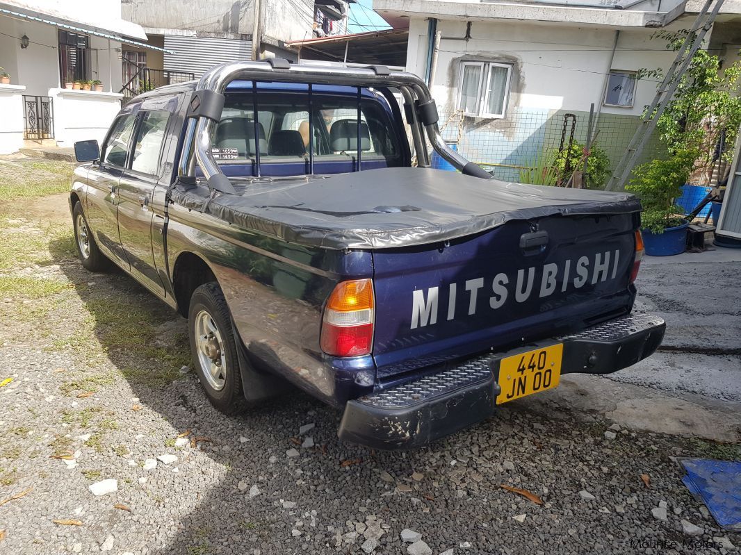Mitsubishi L200 (2X4) in Mauritius
