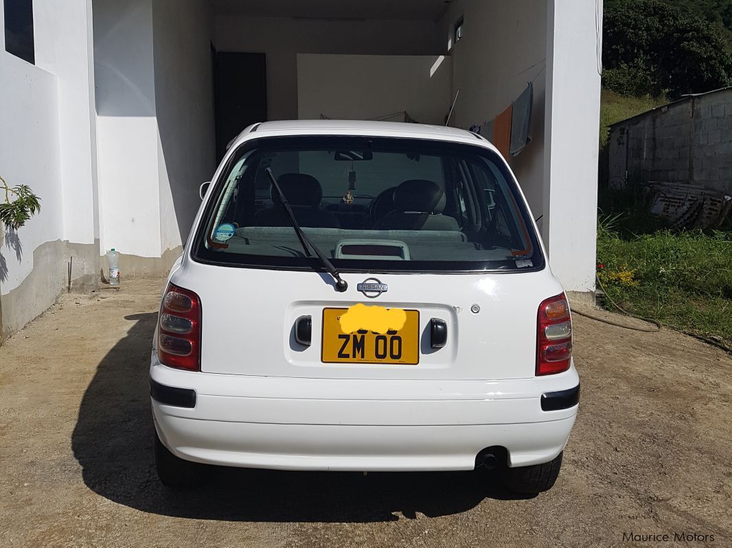 Nissan March k 11 in Mauritius