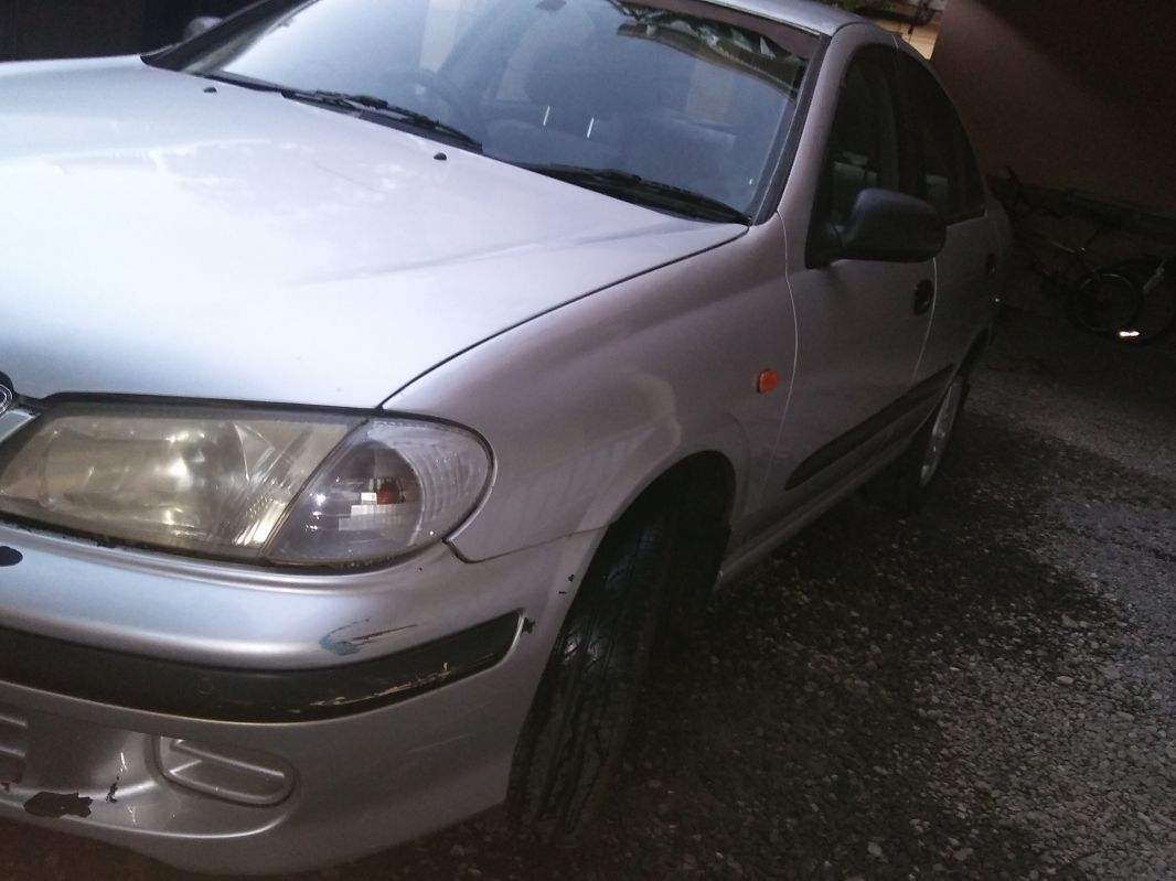 Used Nissan N16 saloon | 2000 N16 saloon for sale | Plaine