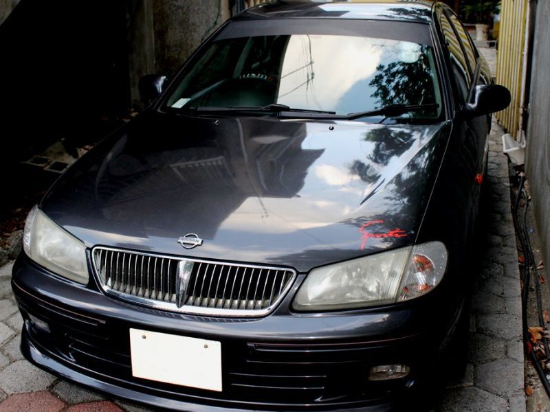 Nissan Sunny N16 in Mauritius